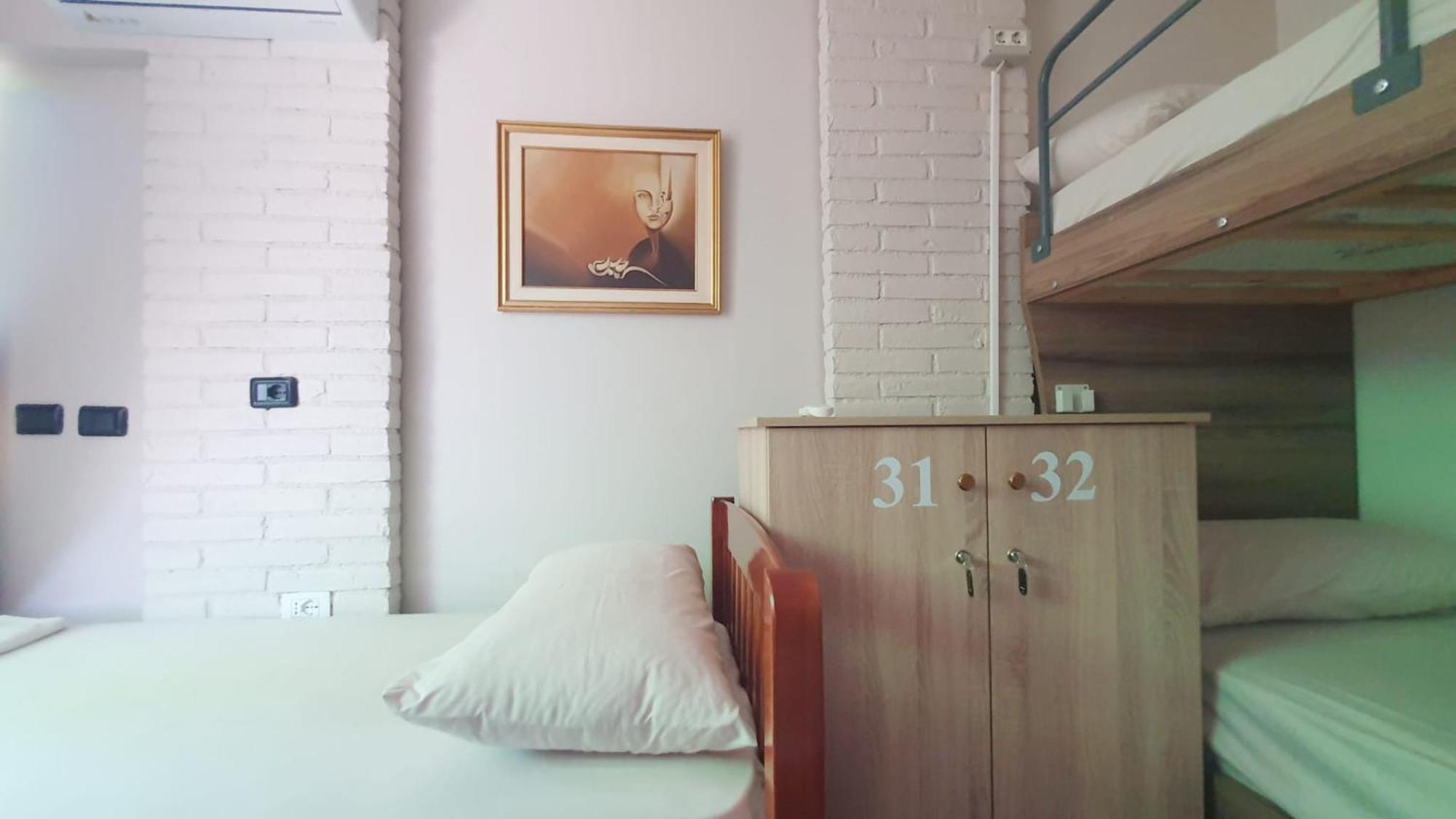 Scodrinon Hostel ชโคเดอร์ ภายนอก รูปภาพ